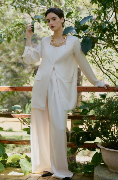 eloise-set-ivory