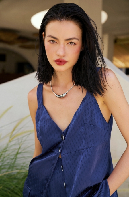 serey-set-blue