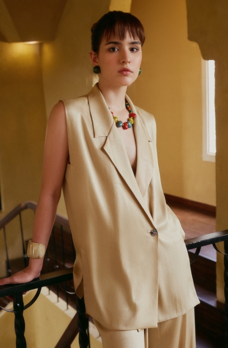 phoebe-set-yellow