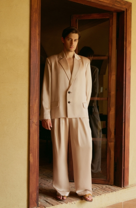 jovian-set-latte