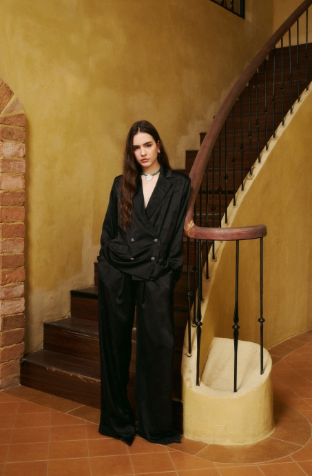 stella-set-black