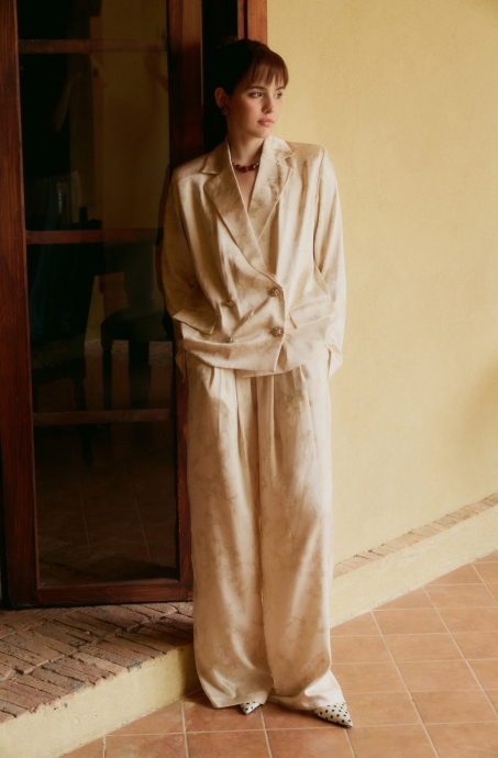 stella-set-cream